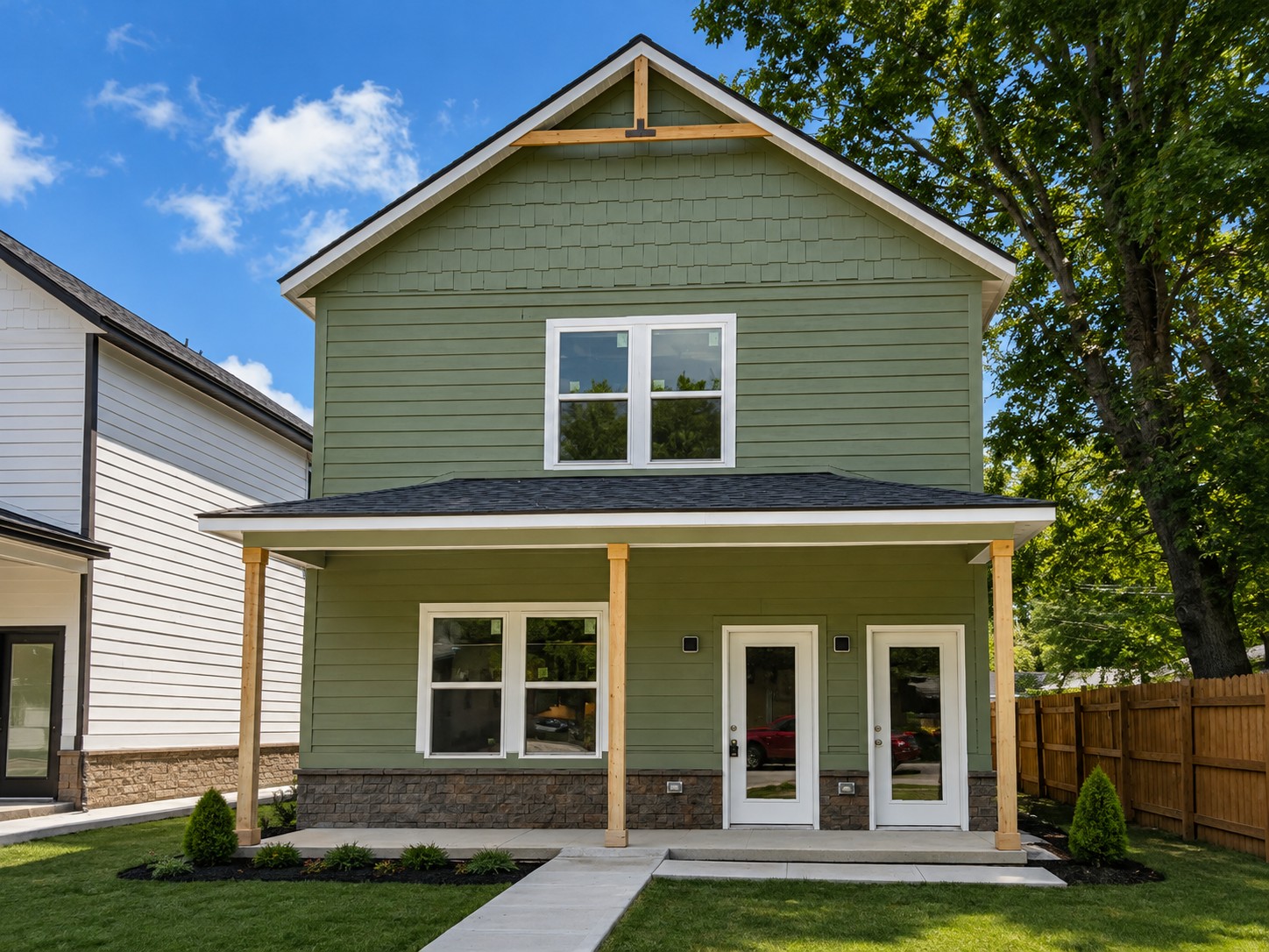 614 Poplar Street